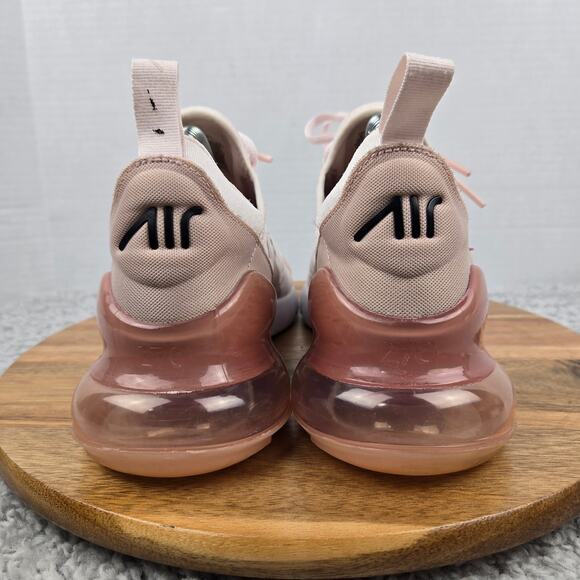 Nike Women 8 Air Max 270 Light Soft Pink Casual Daily Lifestyle Athletic Sneaker - Picture 2 of 13
